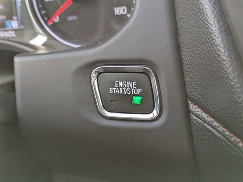 Used 2017 GMC Acadia SLE w/ Driver Alert Package I AWD/4WD image 31
