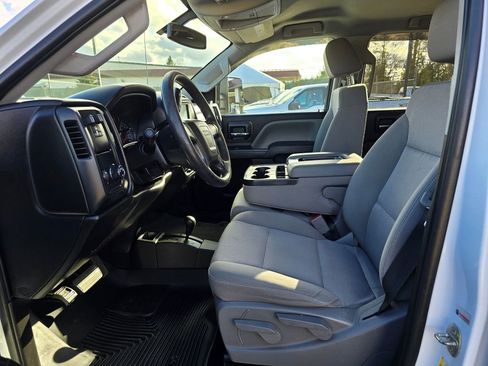 Used 2018 GMC Sierra 2500 4x4 Crew Cab w/ Sierra Convenience Package image 17