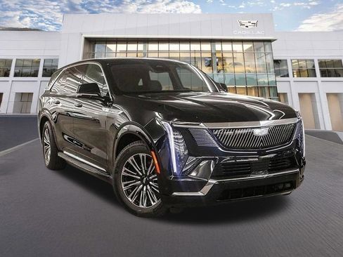 Used 2026 Cadillac Escalade IQ Luxury 1 AWD/4WD image 3