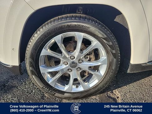 Used 2019 Jeep Grand Cherokee Summit AWD/4WD image 18