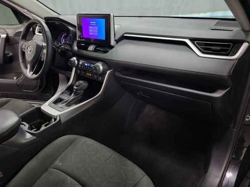 Used 2024 Toyota RAV4 XLE w/ Convenience Package AWD/4WD image 36