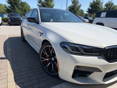 Used 2023 BMW M5 w/ Competition Package AWD/4WD image 4