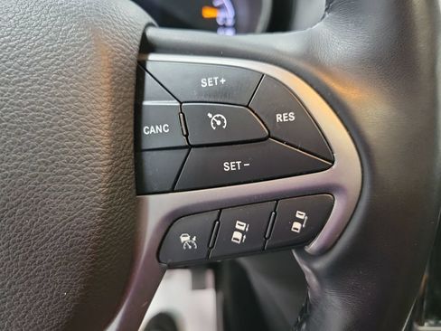 Certified 2021 Jeep Grand Cherokee High Altitude AWD/4WD image 38