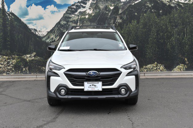 Used 2024 Subaru Outback Premium AWD/4WD image 5