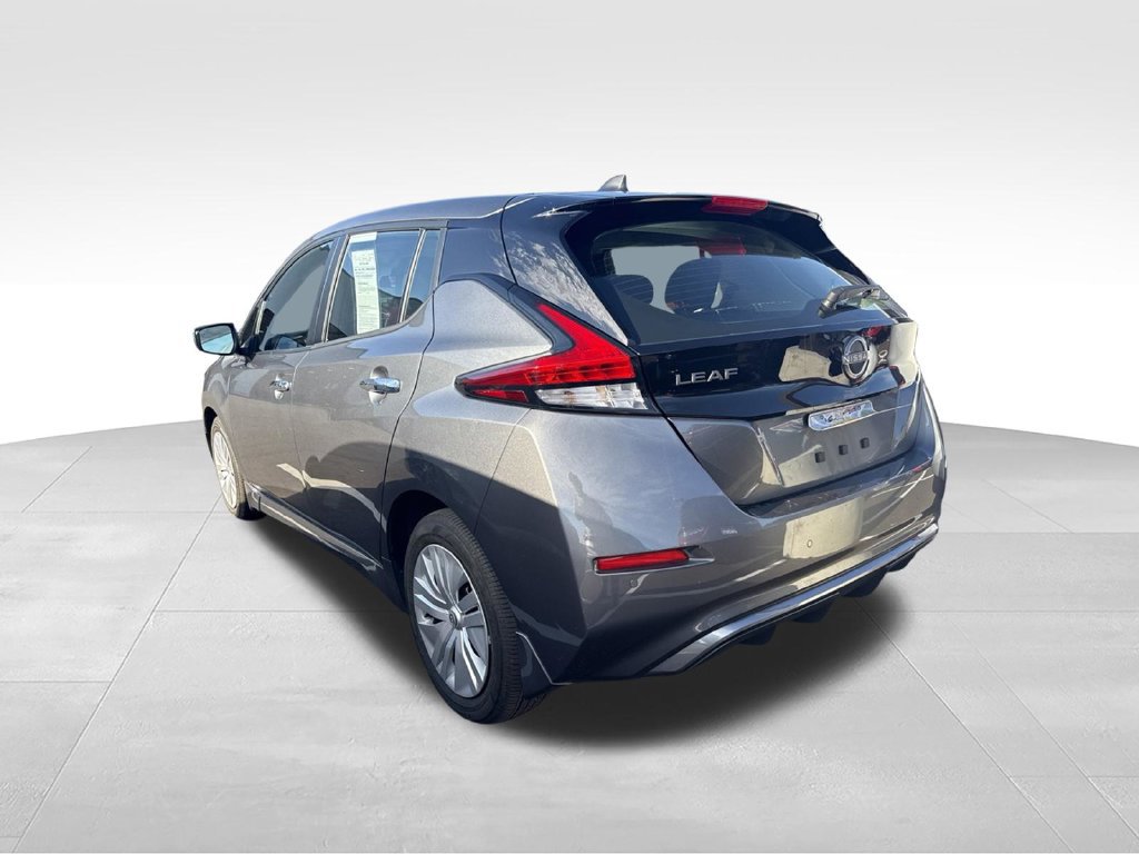 Used 2023 Nissan Leaf S FWD image 4