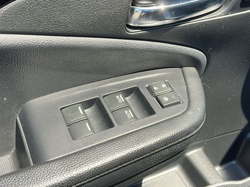Used 2019 Honda Pilot Touring image 24
