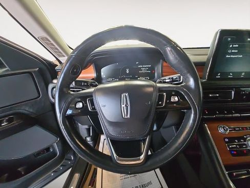 Used 2020 Lincoln Aviator Reserve AWD/4WD image 13