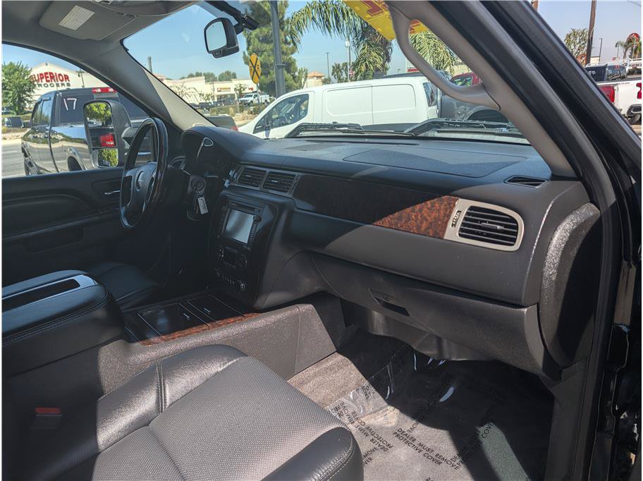 Used 2013 GMC Sierra 3500 Denali AWD/4WD image 13