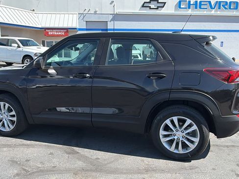 Used 2023 Chevrolet TrailBlazer LS FWD image 8