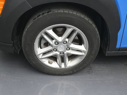 Used 2021 Hyundai Kona SE AWD/4WD image 9