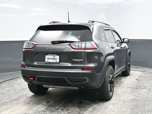 Used 2019 Jeep Cherokee Trailhawk w/ Comfort/Convenience Group image 6