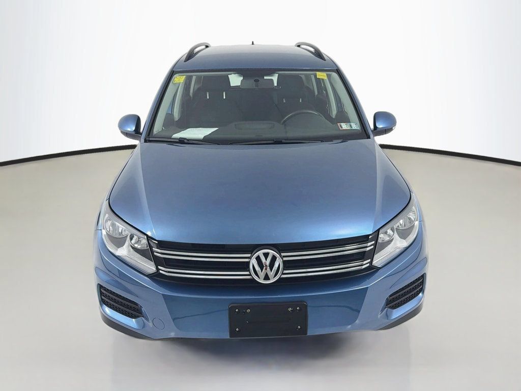 Used 2017 Volkswagen Tiguan Limited w/ Premium Package AWD/4WD image 2