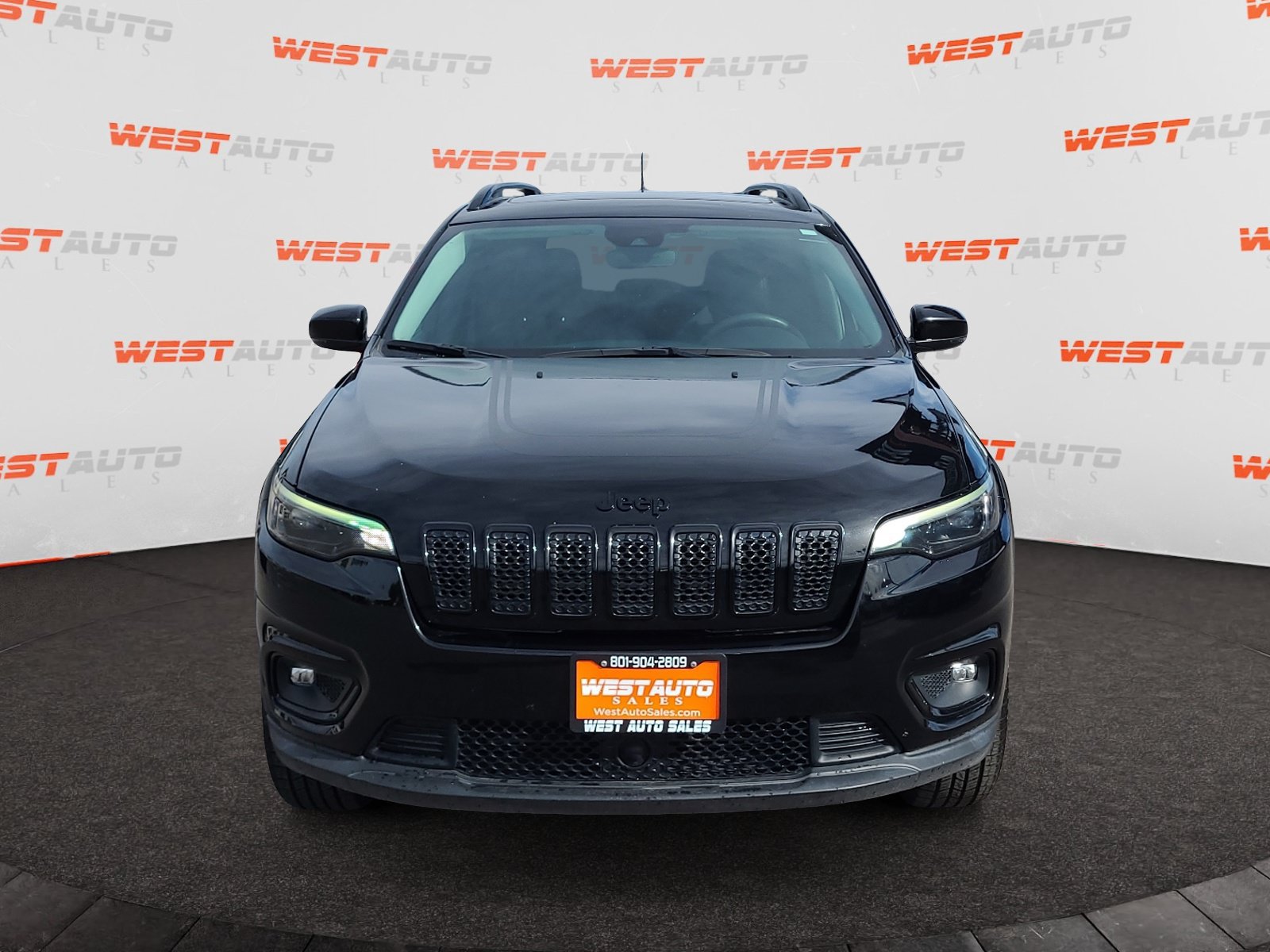 Used 2022 Jeep Cherokee Latitude w/ Sun & Sound Group AWD/4WD image 8