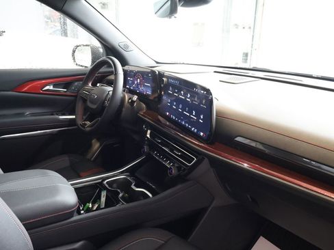 New 2026 Chevrolet Traverse RS image 42