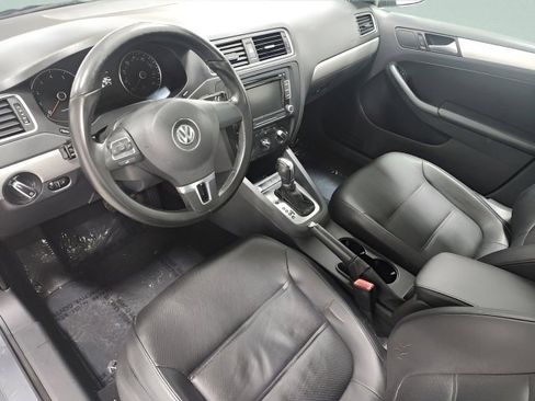 Used 2014 Volkswagen Jetta SE image 25