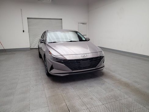 Used 2023 Hyundai Elantra SEL w/ Cargo Package image 14