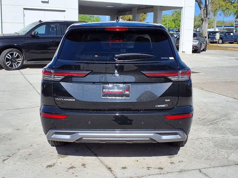 Used 2026 Mitsubishi Outlander SE AWD/4WD image 4