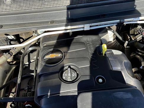 Used 2022 Chevrolet Colorado LT w/ Fleet Safety Package image 34