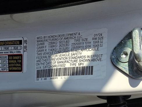 Used 2024 Acura RDX SH-AWD image 28