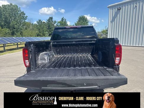 Used 2023 GMC Sierra 1500 SLE AWD/4WD image 7