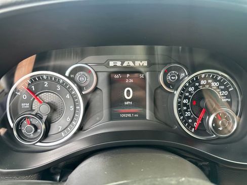 Used 2023 RAM 1500 Big Horn AWD/4WD image 35
