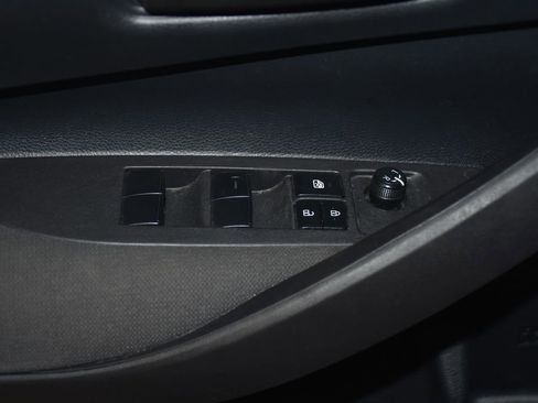 Used 2024 Toyota Corolla LE image 21