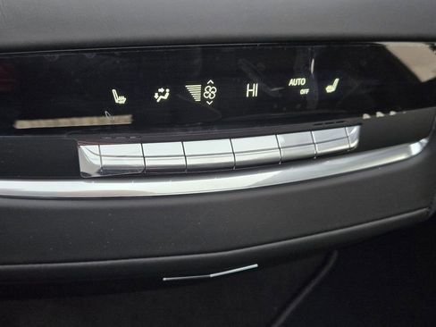 New 2026 Cadillac Escalade ESV V image 36