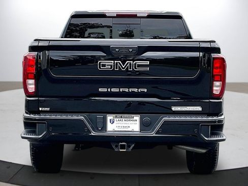 Used 2024 GMC Sierra 1500 Elevation w/ Elevation Premium Package AWD/4WD image 7