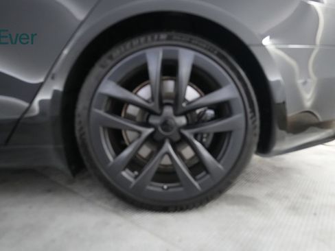 Used 2022 Tesla Model S AWD/4WD image 9