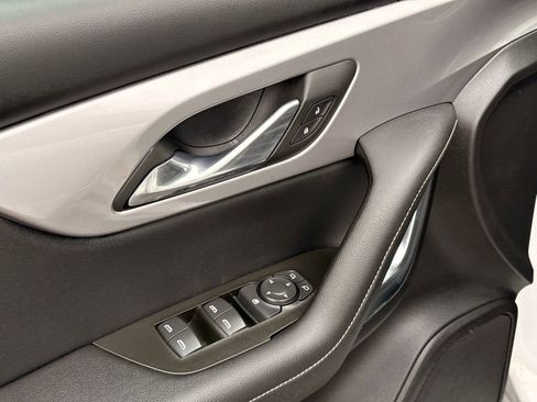 Used 2025 Chevrolet Blazer LT FWD image 22