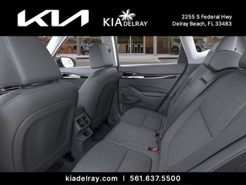 New 2026 Kia Seltos S FWD image 18