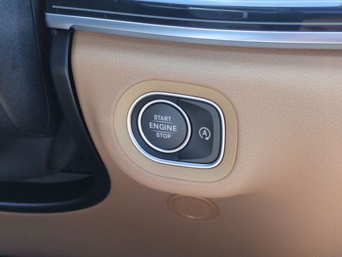 Certified 2026 Mercedes-Benz GLE 450 4MATIC image 28