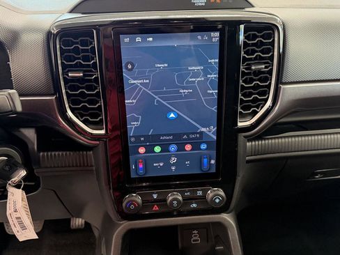 New 2025 Ford Ranger XLT w/ Black Appearance Package image 15