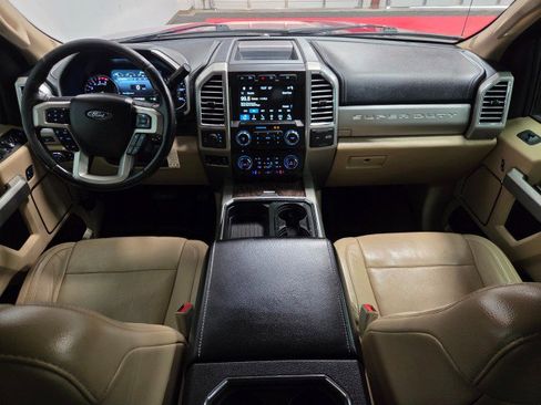 Used 2017 Ford F250 Lariat w/ Lariat Value Package AWD/4WD image 7