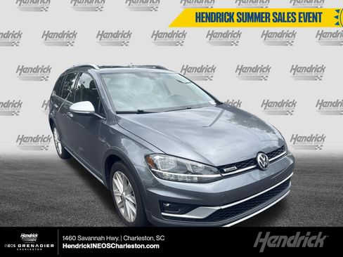 Used 2019 Volkswagen Golf Alltrack AWD/4WD image 1