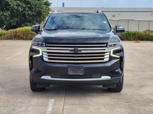 Used 2021 Chevrolet Tahoe High Country w/ Premium Package RWD image 2