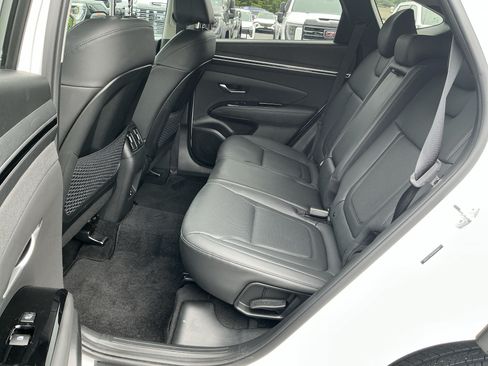 Used 2023 Hyundai Tucson Limited AWD/4WD image 10