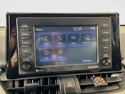 Used 2021 Toyota RAV4 XLE w/ XLE Grade Weather Package AWD/4WD image 29