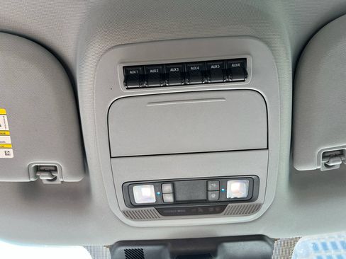Used 2023 Ford F350 XLT w/ FX4 Off-Road Package AWD/4WD image 24