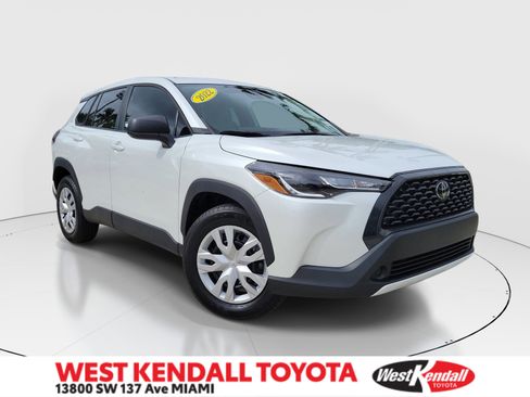 Used 2022 Toyota Corolla Cross L FWD image 1