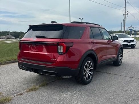 New 2026 Ford Explorer ST-Line AWD/4WD image 4