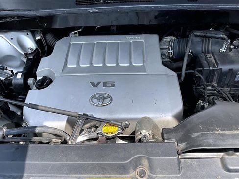 Used 2013 Toyota Highlander SE AWD/4WD image 32