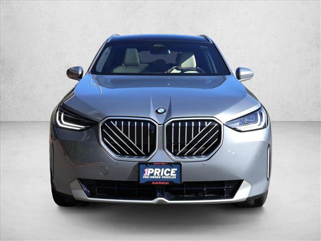Used 2026 BMW X3 xDrive30i w/ Premium Package AWD/4WD image 3