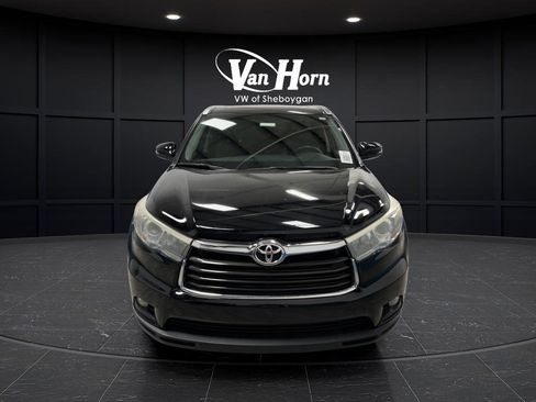 Used 2015 Toyota Highlander XLE image 11