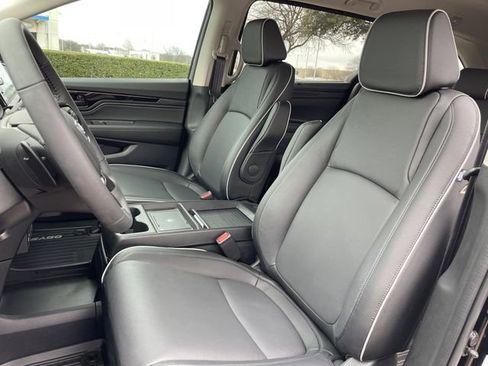 New 2026 Honda Odyssey Touring image 25