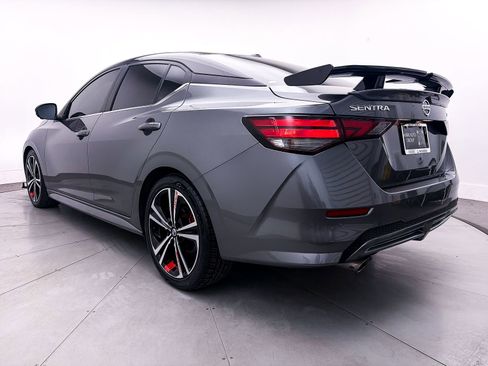 Used 2023 Nissan Sentra SR w/ SR Premium Package image 14