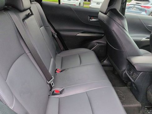 Certified 2023 Toyota Venza Nightshade AWD/4WD image 11