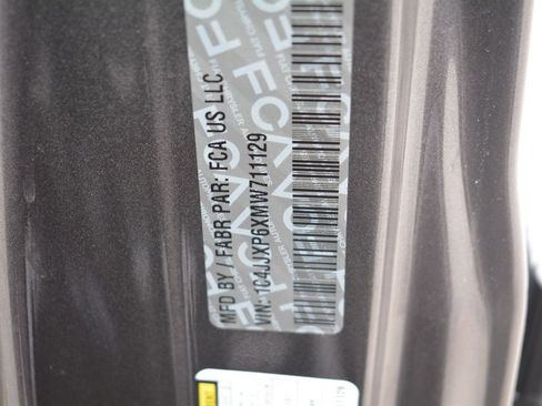 Used 2021 Jeep Wrangler Unlimited Sahara w/ Cold Weather Group image 29