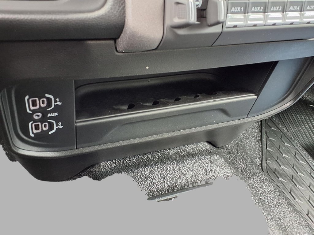 New 2026 RAM 5500 Tradesman AWD/4WD image 11
