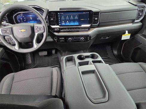 New 2026 Chevrolet Silverado 2500 LT image 13